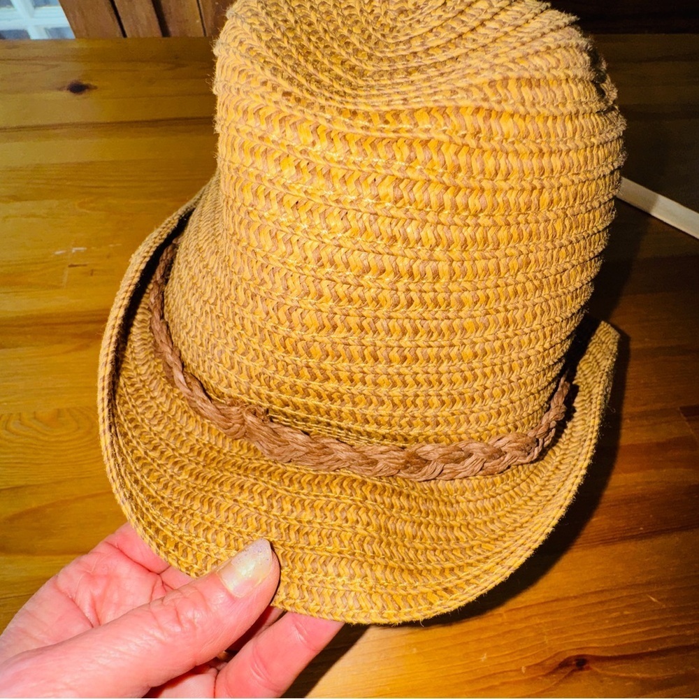 Straw hat - Picture 4 of 13